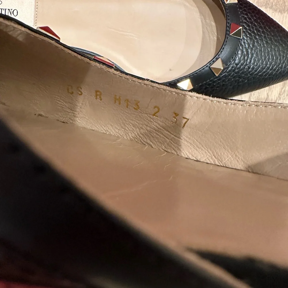 Valentino Ballerina Rockstud Black Point Toe Flats - Picture 13 of 14